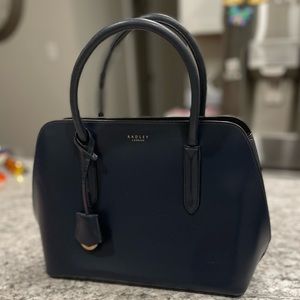 Radley London LIVERPOOL STREET 2.0 navy blue gently used